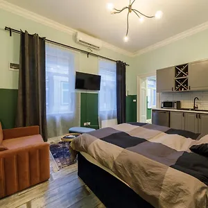 Cozy Modern Space At The Heart Of The Апартаменты